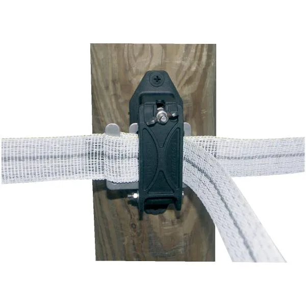 Izolator za trak s kovinsko ploščico